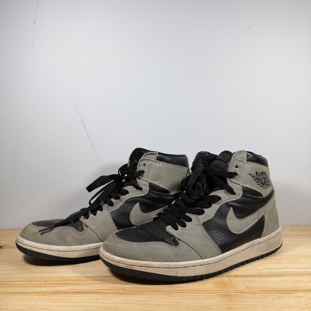 Nike Air Jordan 1 Retro High OG Mens 7 Shadow 2.0 Black Grey 555088-035 Sneaker